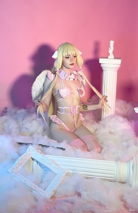 moondays ok pornstar xxx pictures