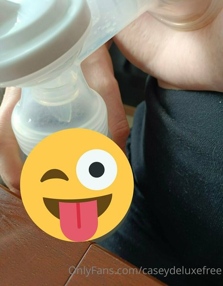 caseydeluxefree nice actress image