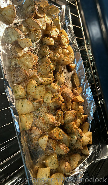 sevenoclock erotic actress pictures