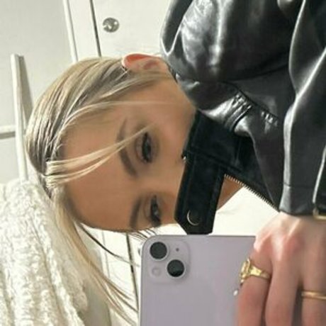 havensiris model pornographic galleries