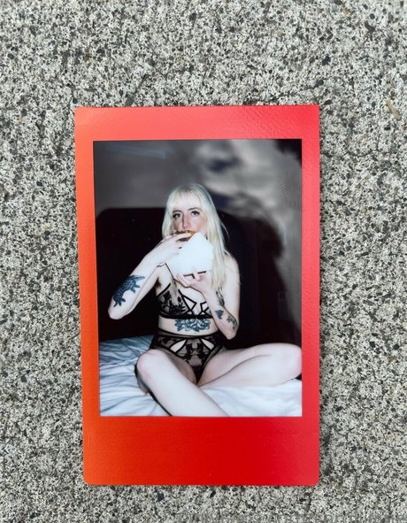 caroliiiiine star adult photo