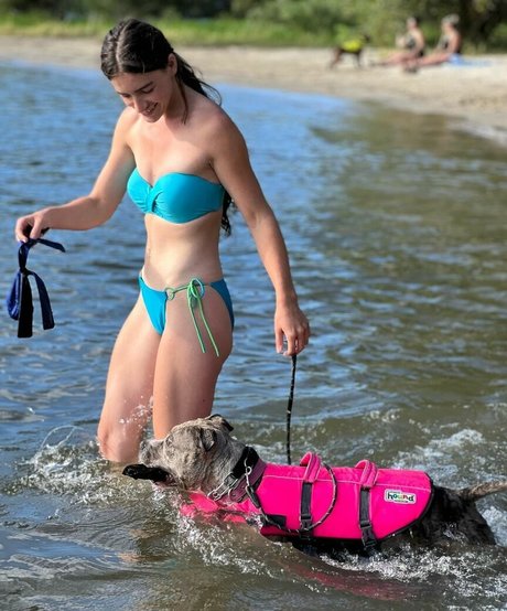 Cassidy Mceown model nice pictures