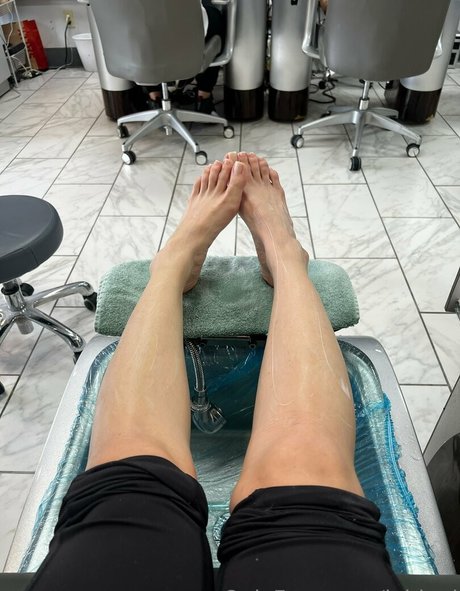 thigh high boots onlyfans free sex picture