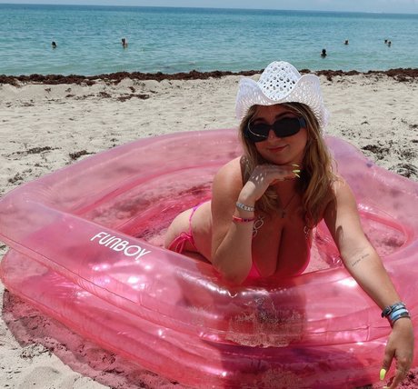 Jolieboero exclusive star photo