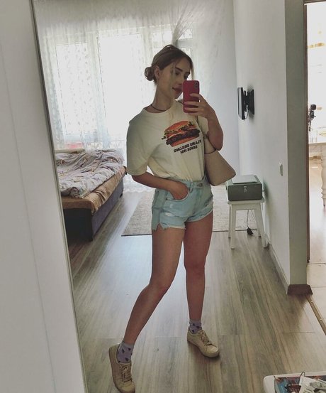 Alissa Strekozova pornstar nudes galleries