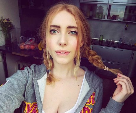 Alissa Strekozova nudes pornstar photo