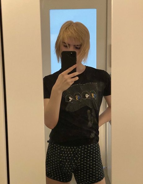 jeanhollywood beautiful pornstar image