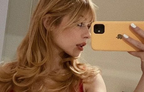 gbrllareis sex pornstar pic