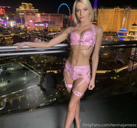 kennajamesx model hot pictures