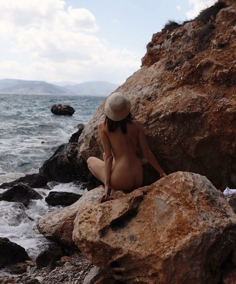 Venosere hot star photos