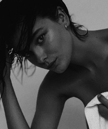 Venosere model pretty pics