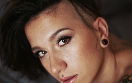 nude pregnant onlyfans naked images