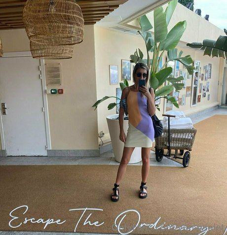 yanaviolet exclusive pornstar photos