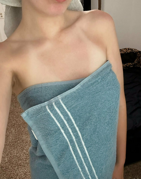 dawn 69 naked model pics