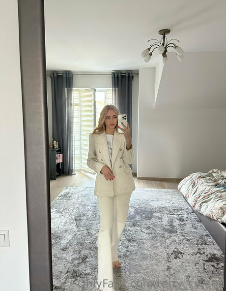 fat black onlyfans porn pic