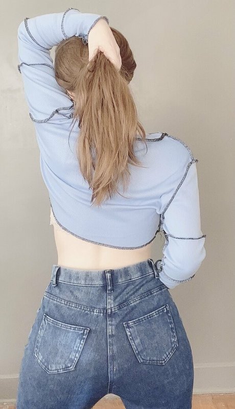 seairasingsuwu sex model image