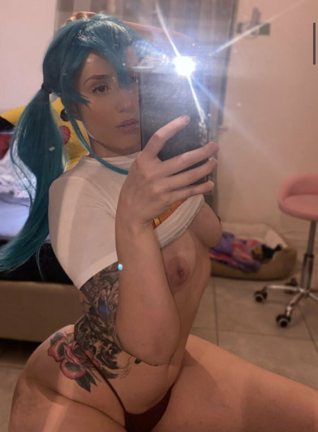 lilshebe pretty model image