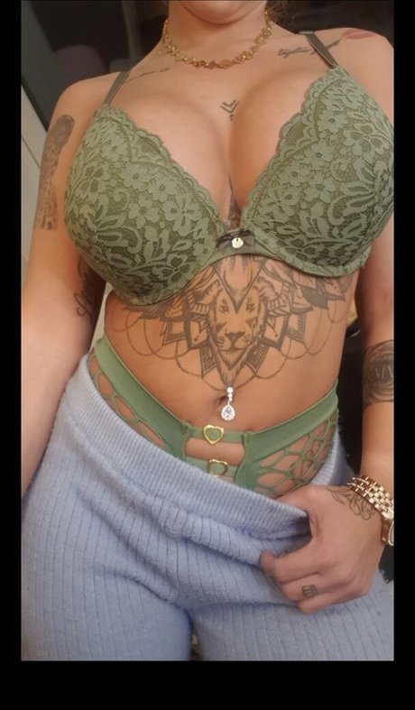 ladysecrets69 naked star galleries