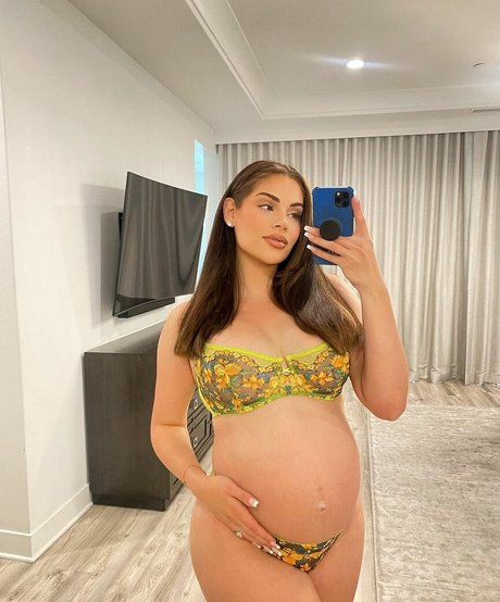 hottest trans onlyfans free naked pics