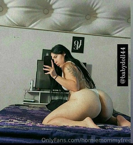 pregnant teacher onlyfans top pictures