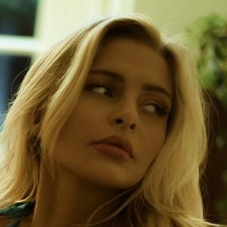 Amandaamariee pornstar beautiful photo