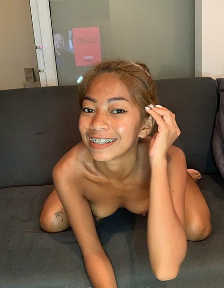 benzontoast naked actress images