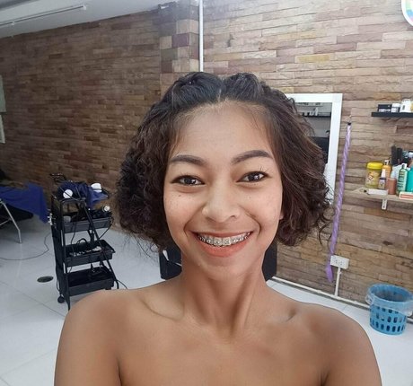 benzontoast model free pic