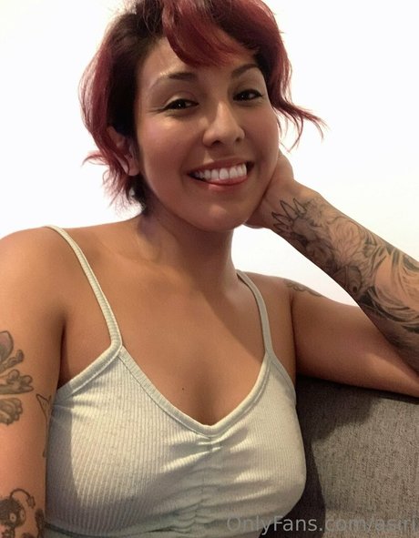 asiri pornstar pretty picture