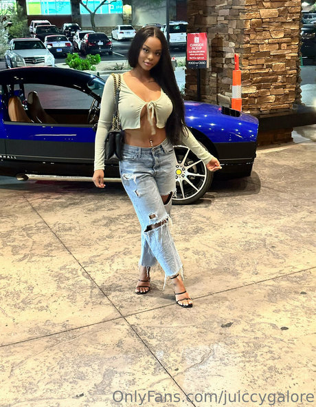 juiccygalore nudes star pics