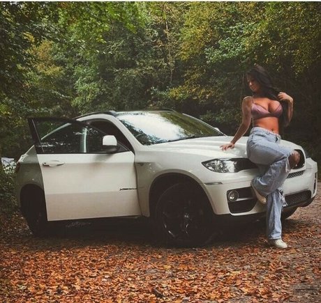 Siobhan Ward xxx pornstar pictures