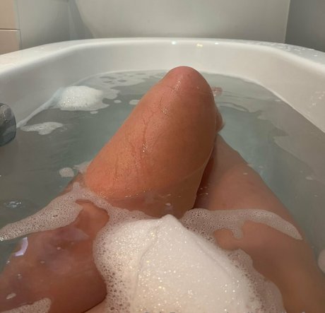 emily bella free beautiful pornstar galleries