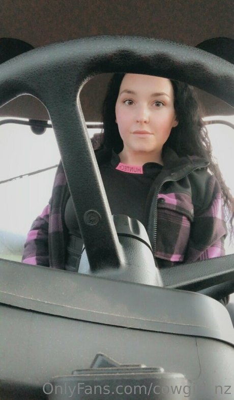 cowgirl nz exclusive actress image