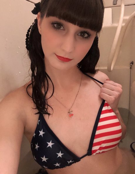 Schyler Reighn nice model gallery