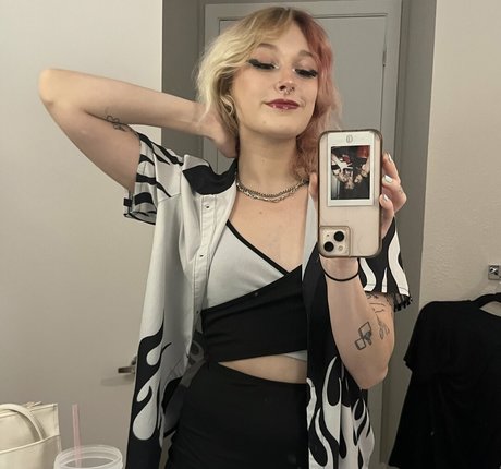 kinzixx model perfect photo