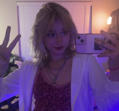 kinzixx beautiful star pictures