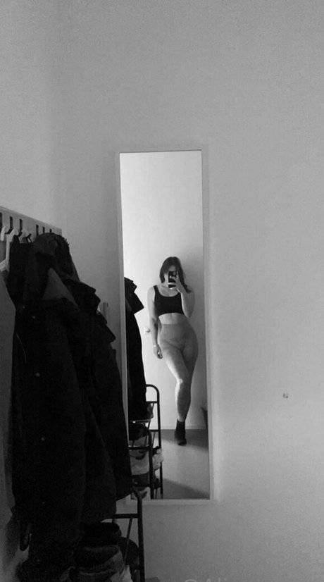 alinalovee free beautiful star pics