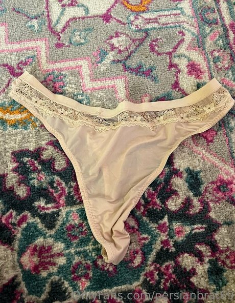 persianbrat69 art star photo