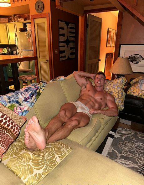 codydealfree free actress pic