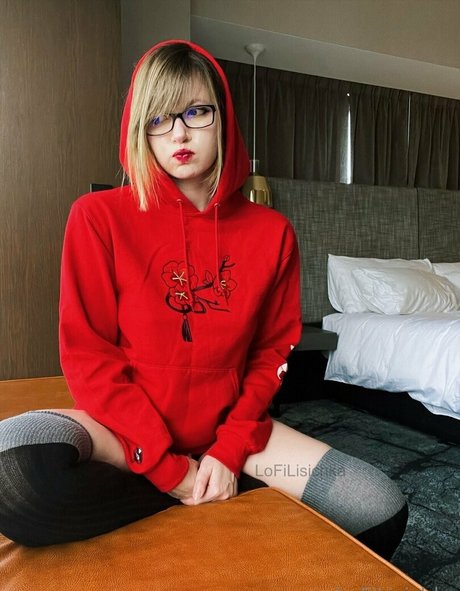 lofilisichka high quality model pictures