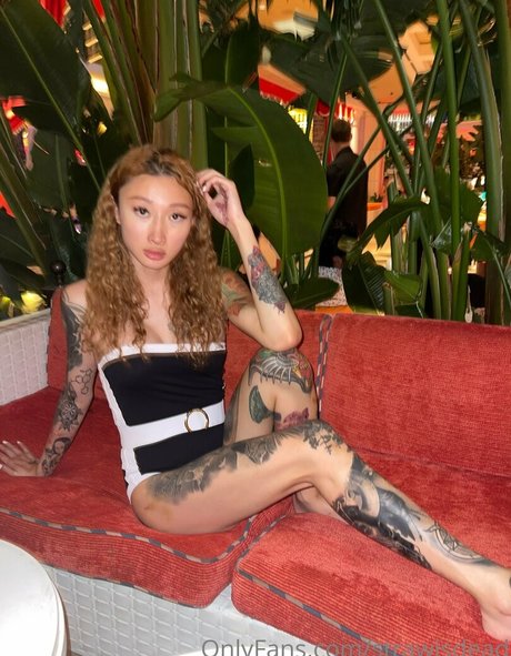 Strawisdead sex actress pic