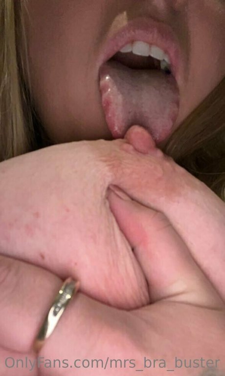 mrs bra buster naked actress photo