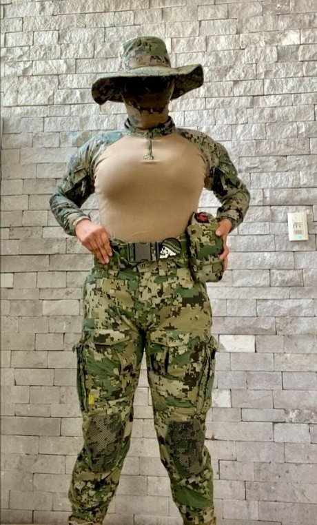 zam pe pornstar nude img