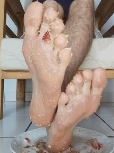 Charlesndft naked model pic