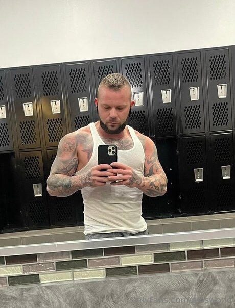 Giosworld model hd pics