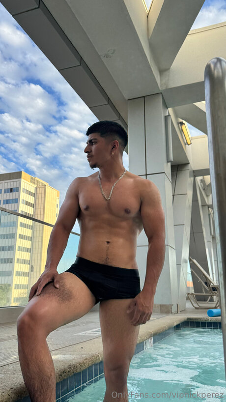 Vipnickperez model beautiful picture