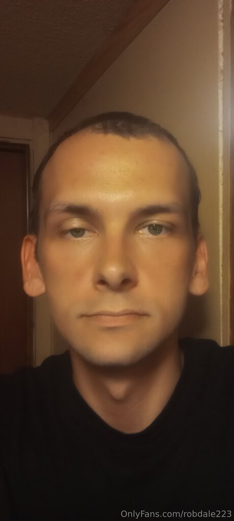 Robdale223 erotic model galleries