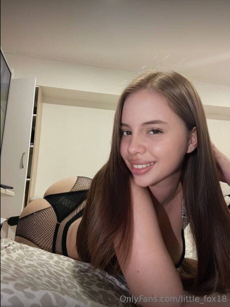 Little Fox18 free actress gallery