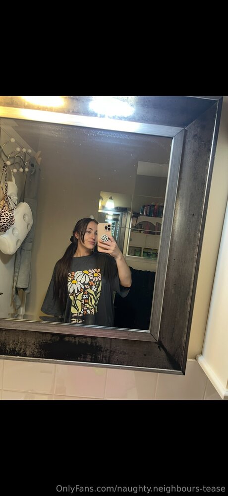 Naughty Neighbours Tease pornstar top pics