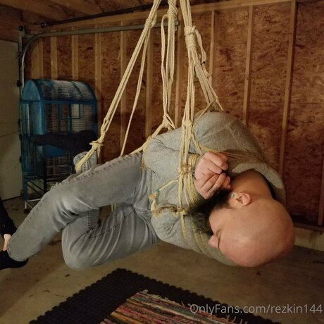 Rezkin144 star sex photos