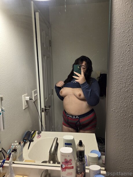 Spitfaerie model pornographic img